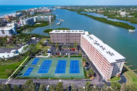 19451 Gulf Blvd #506, Indian Shores, FL 33785