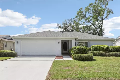 9908 Weiskopf Dr, New Port Richey, FL 34655
