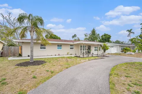 831 72nd Ave N, Saint Petersburg, FL 33702