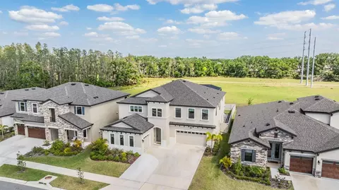 14507 Woodland Spur Dr, Lithia, FL 33547
