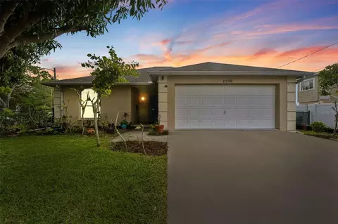 7599 57th St N, Pinellas Park, FL 33781