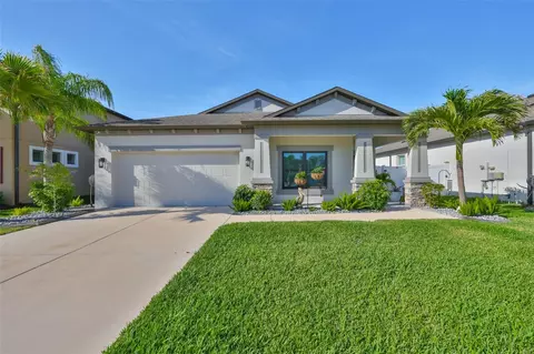 11407 Leland Groves Dr, Riverview, FL 33579