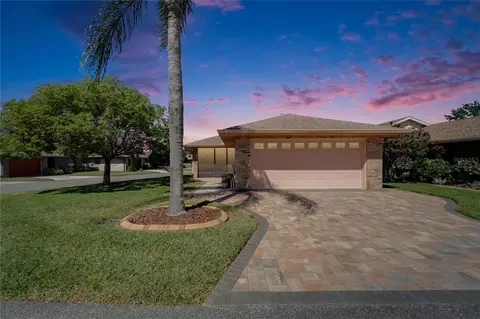 622 Jamaica Cir, Lakeland, FL 33803