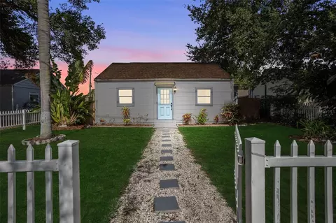 5618 Dr Martin Luther King Jr St N, Saint Petersburg, FL 33703