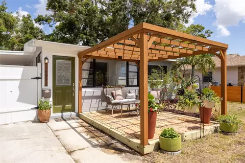 4527 24th Ave S, Saint Petersburg, FL 33711