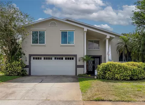 1326 Moss Dr, Dunedin, FL 34698