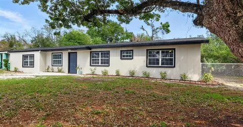 8711 N Wick Pl, Tampa, FL 33604