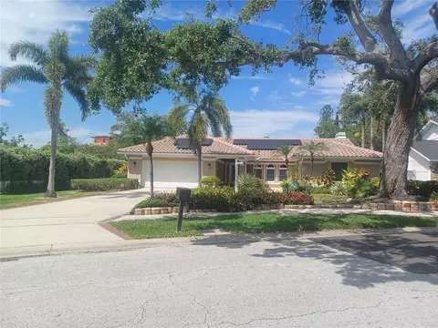 14115 Harborwood Dr, Largo, FL 33774