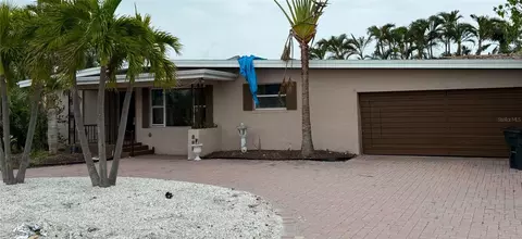 997 Boca Ciega Isle Dr, Saint Pete Beach, FL 33706