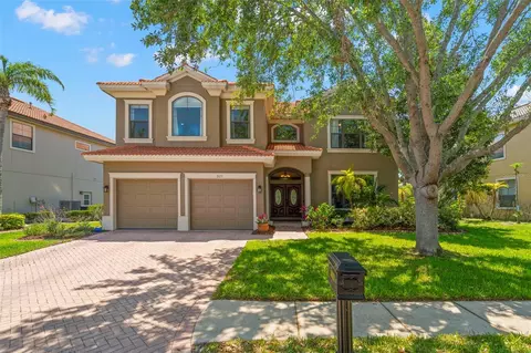 2671 Lakebreeze Ln S, Clearwater, FL 33759
