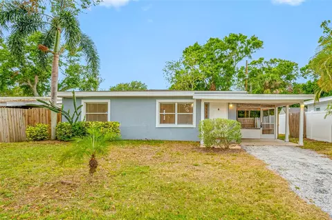 1113 53rd St S, Gulfport, FL 33707