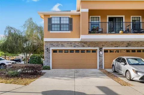 16621 Kingletside Ct, Lithia, FL 33547