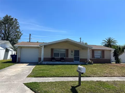 3330 Monticello St, Holiday, FL 34690