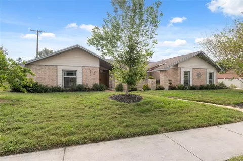 2906 Beagle Pl, Seffner, FL 33584 photo 1