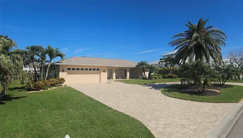 781 Binnacle Point Dr, Longboat Key, FL 34228