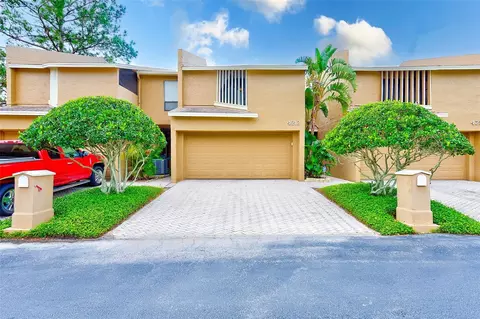 4212 Mill Valley Ct, Tampa, FL 33618