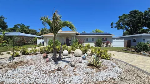 7631 18th Ave N, Saint Petersburg, FL 33710