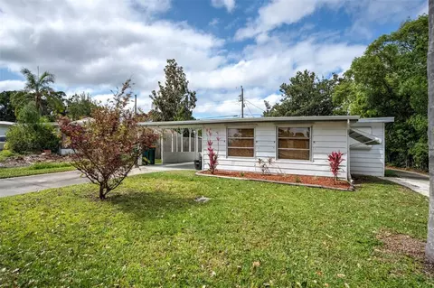 10275 117th Dr, Largo, FL 33773
