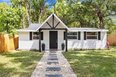 37401 Magnolia Ave, Dade City, FL 33523