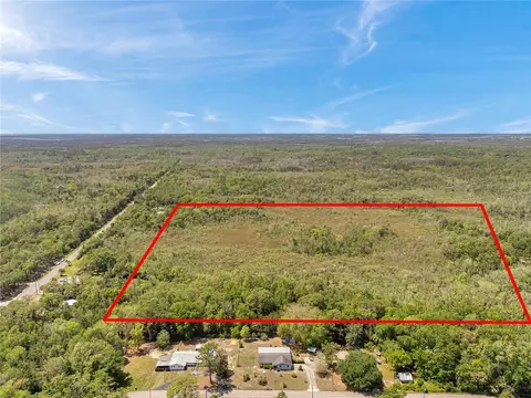 9300 W Wisteria Ln, Crystal River, FL 34429