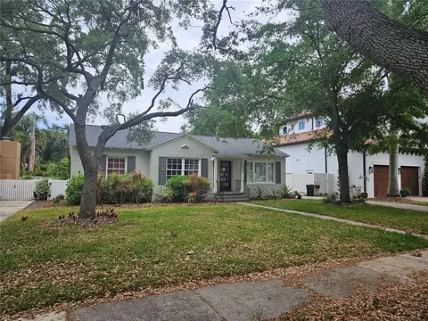 2929 W Coachman Ave, Tampa, FL 33611