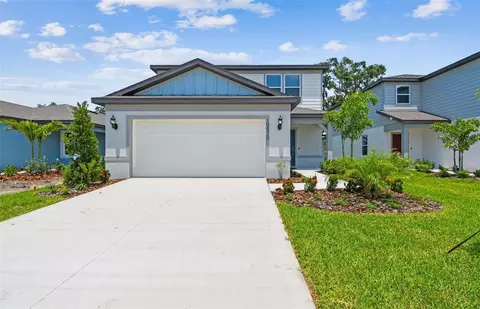 10520 Hidden Banks Gln, Parrish, FL 34219
