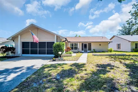 1657 Glengarry Dr, Palm Harbor, FL 34684
