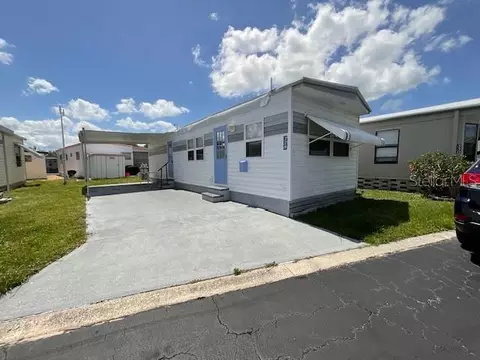 8300 Seminole Blvd #328, Seminole, FL 33772