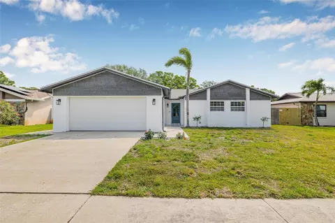 12641 98th St, Largo, FL 33773