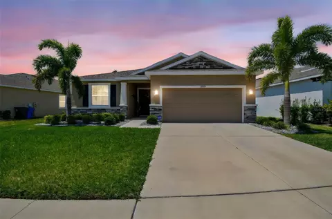 16625 Goose Ribbon Pl, Wimauma, FL 33598