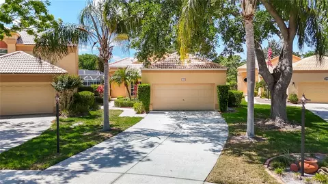 9308 Fairway Lakes Ct, Tampa, FL 33647