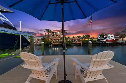 139 Wall St, Redington Shores, FL 33708