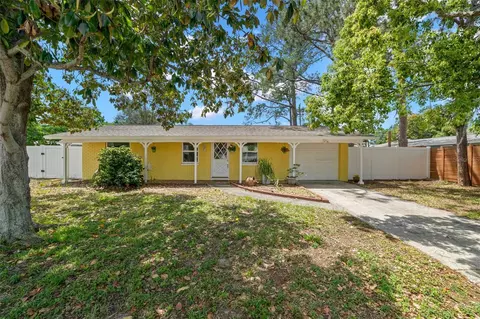 1019 Goshen Rd, Tarpon Springs, FL 34689