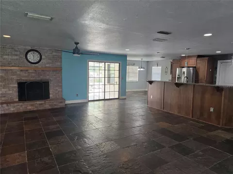 Living - 4506 SE 7th Pl, Ocala, FL 34471 photo 5 of 7