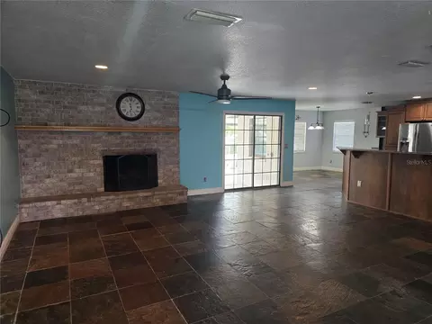 Living - 4506 SE 7th Pl, Ocala, FL 34471 photo 3 of 7