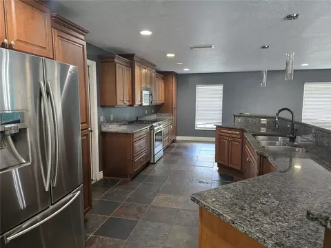 Kitchen - 4506 SE 7th Pl, Ocala, FL 34471 photo 3 of 5