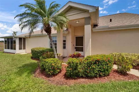 1004 Norfork Island Ct #28, Sun City Center, FL 33573