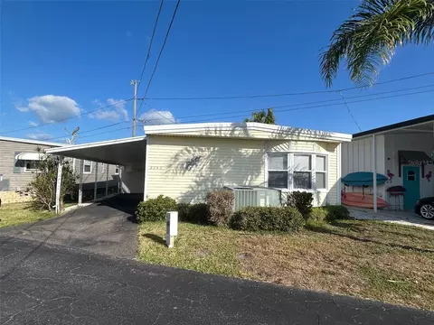 8753 44th Ave N #108, Saint Petersburg, FL 33709