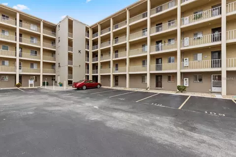 3516 Lake Bayshore Dr #K109, Bradenton, FL 34205