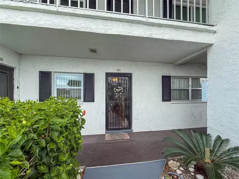 4703 1st Ct W #192, Bradenton, FL 34207