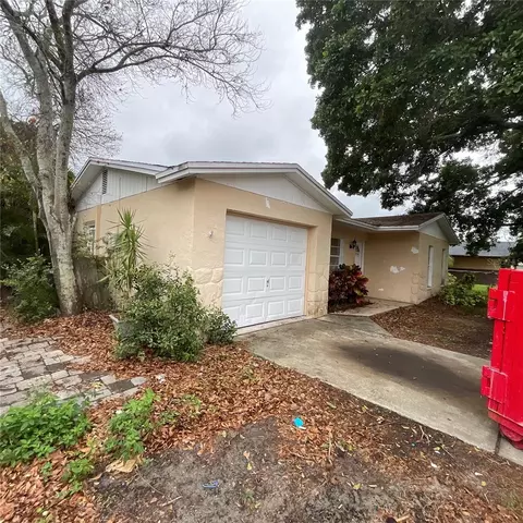 6250 Cecelia Dr, New Port Richey, FL 34653