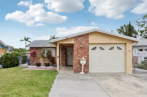 4902 Blue Heron Dr, New Port Richey, FL 34652