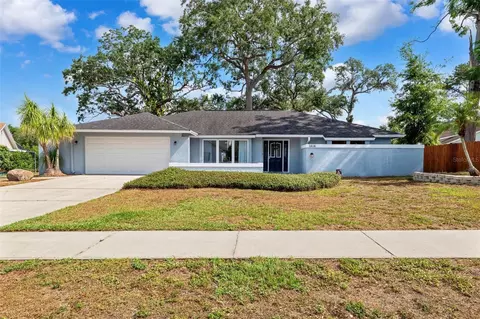 1414 Corner Oaks Dr, Brandon, FL 33510