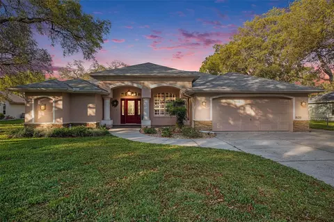 8120 Greenbrier Ct, Spring Hill, FL 34606