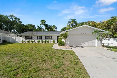 1698 Eden Ct, Clearwater, FL 33756