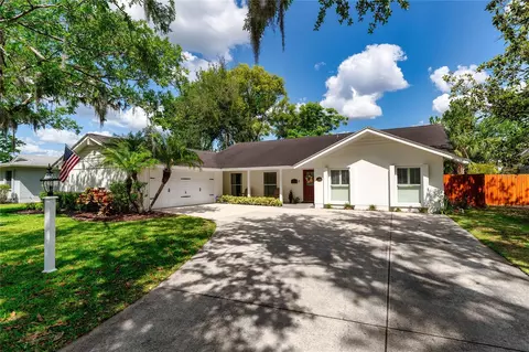 10609 Orange Grove Dr, Tampa, FL 33618