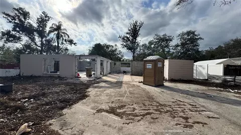 512 Carolyne St, Temple Terrace, FL 33617