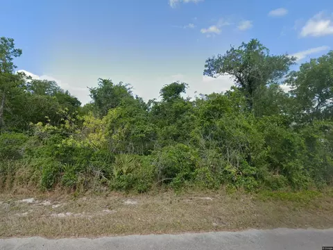 128 Hawaii Dr NE, Lake Placid, FL 33852