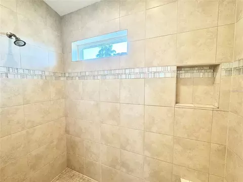 Bath - 16204 3rd St E, Redington Beach, FL 33708 photo 6 of 9