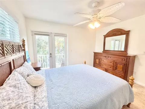 Bedroom - 16204 3rd St E, Redington Beach, FL 33708 photo 4 of 7